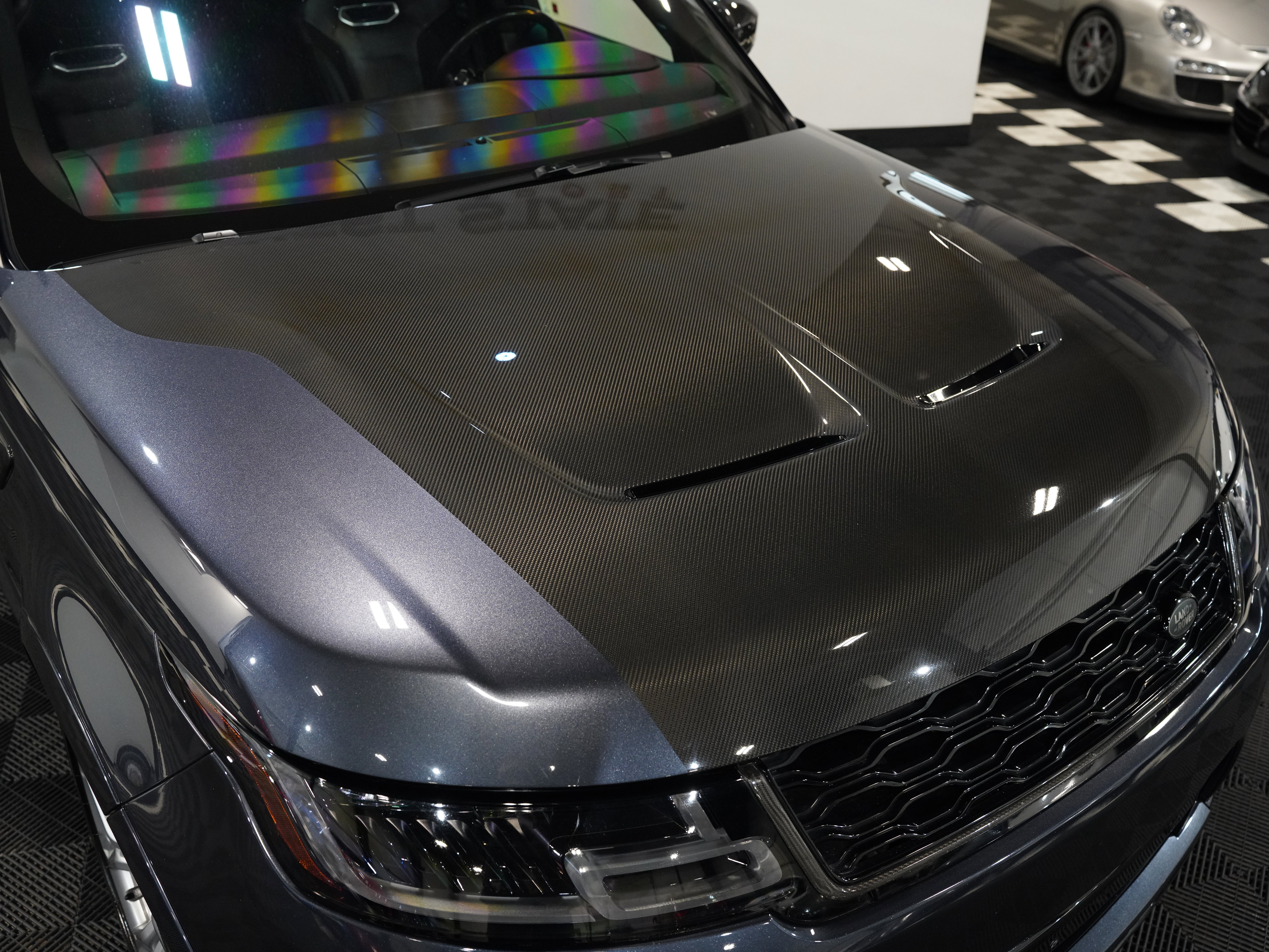 Used 2018 Land Rover Range Rover Sport SVR image 11