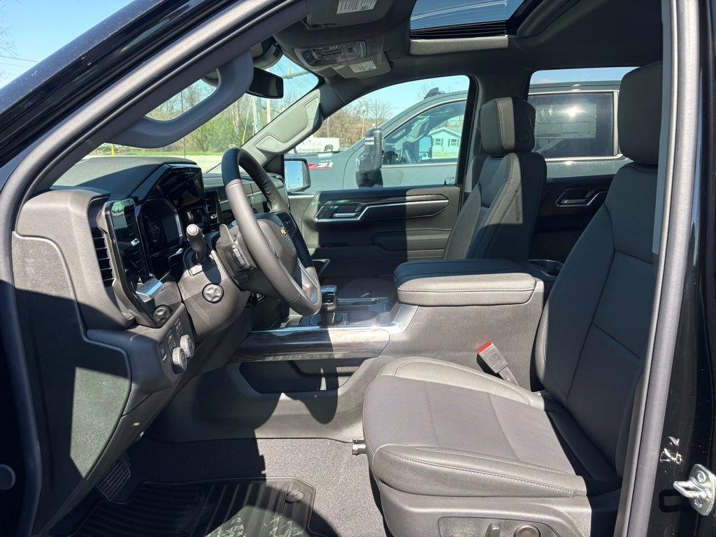 New 2026 Chevrolet Silverado 1500 LTZ image 12