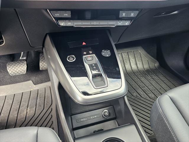Used 2023 Audi Q4 e-tron Premium Plus w/ Premium Plus RWD image 11