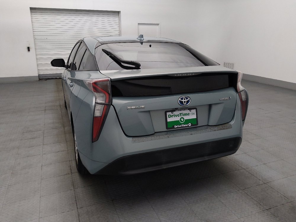 Used 2017 Toyota Prius Three FWD image 6