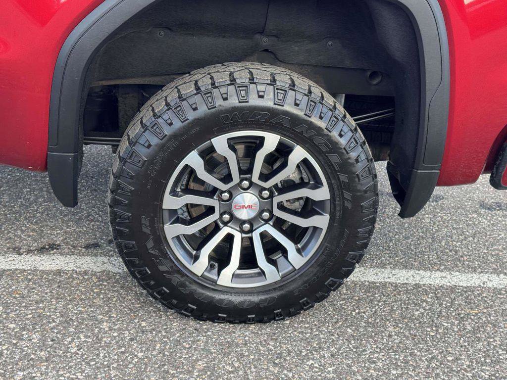 Used 2023 GMC Sierra 1500 AT4 w/ AT4 Premium Package image 7