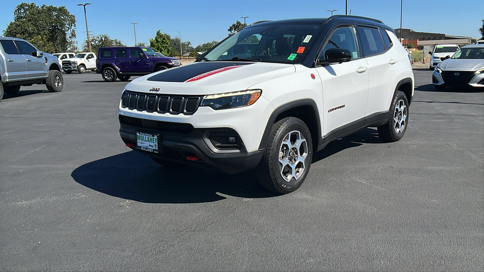 Used 2022 Jeep Compass Trailhawk w/ Trailhawk Elite Group AWD/4WD image 7