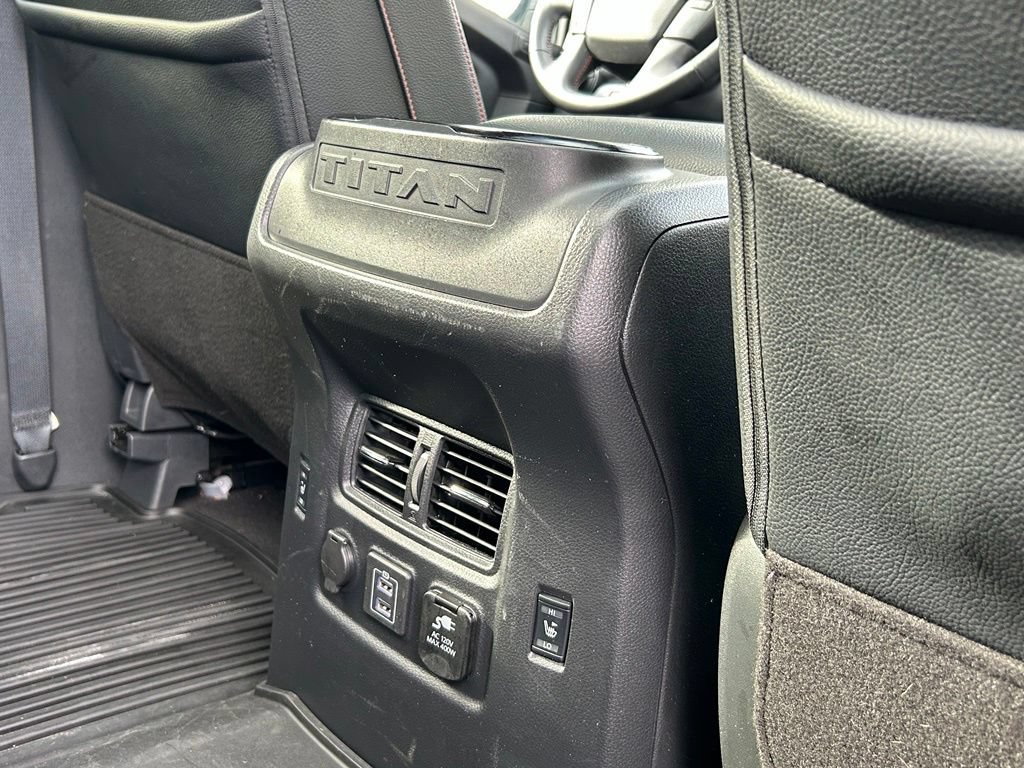 Used 2024 Nissan Titan PRO-4X w/ Pro-4x Convenience Package AWD/4WD image 31