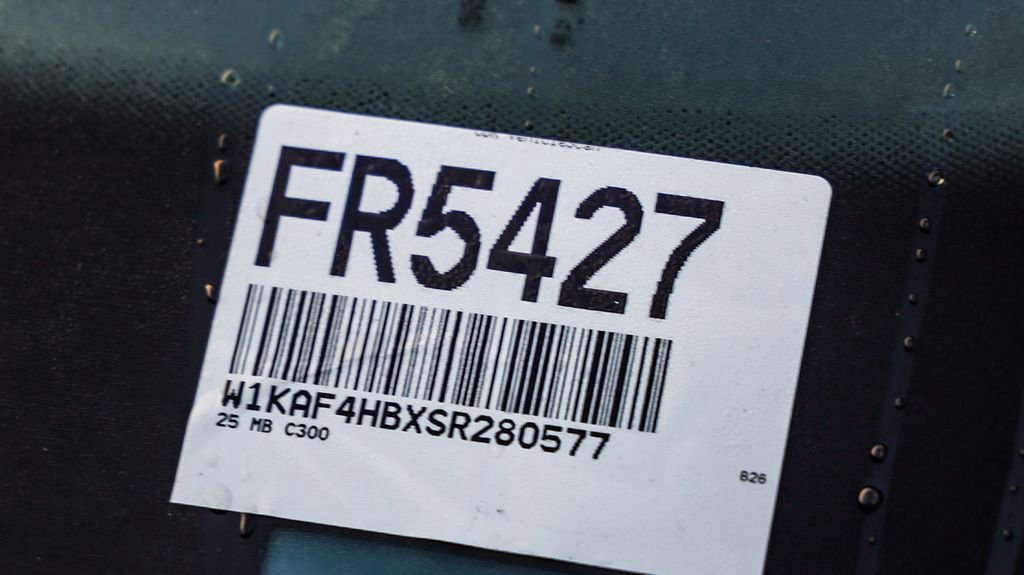 Used 2025 Mercedes-Benz C 300 4MATIC Sedan image 32