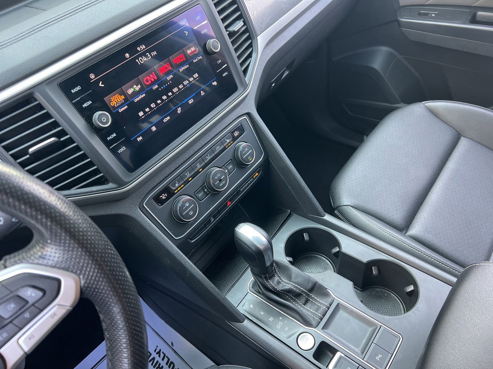 Used 2021 Volkswagen Atlas SE w/ Panoramic Sunroof Package image 26