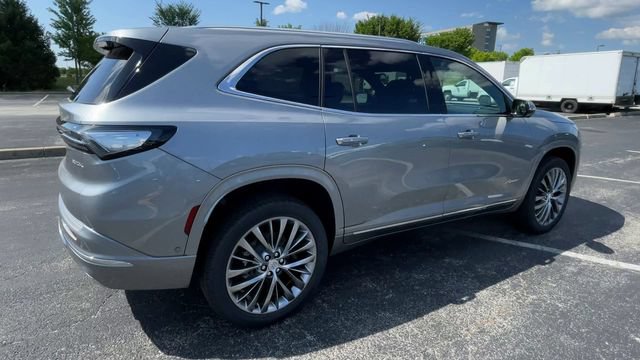 New 2026 Buick Enclave Avenir w/ Super Cruise Package AWD/4WD image 2