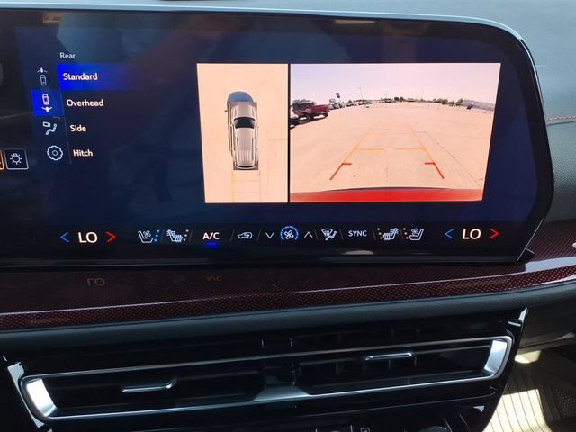 New 2027 Chevrolet Traverse RS w/ LPO, Floor Liner Package FWD image 19