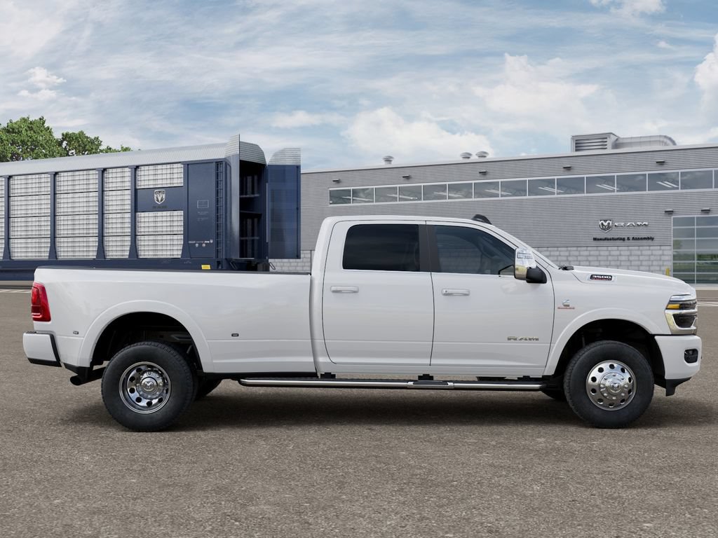New 2026 RAM 3500 Limited AWD/4WD image 21