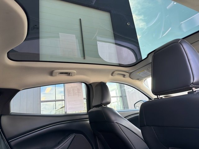 Used 2021 Ford Mustang Mach-E California Route 1 image 15