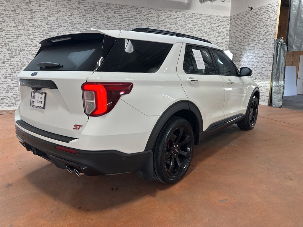 Used 2022 Ford Explorer ST w/ Equipment Group 401A image 7