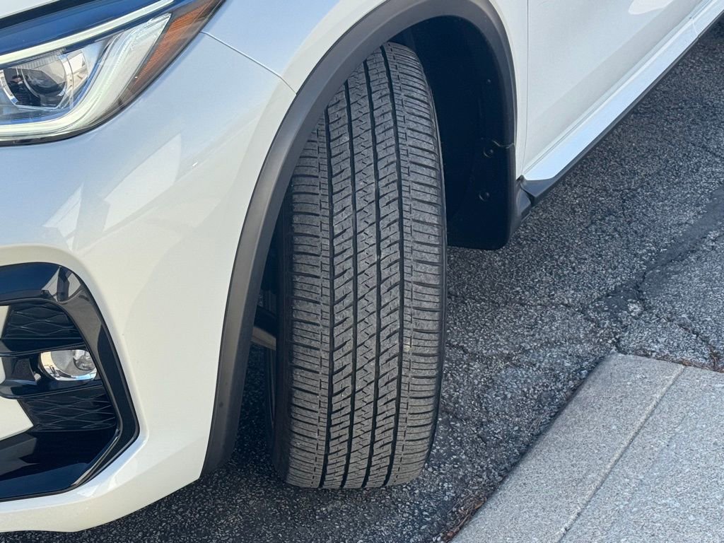 Certified 2024 INFINITI QX50 Sport image 10