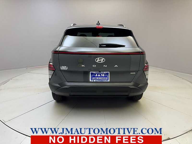 Used 2025 Hyundai Kona SEL AWD/4WD image 4