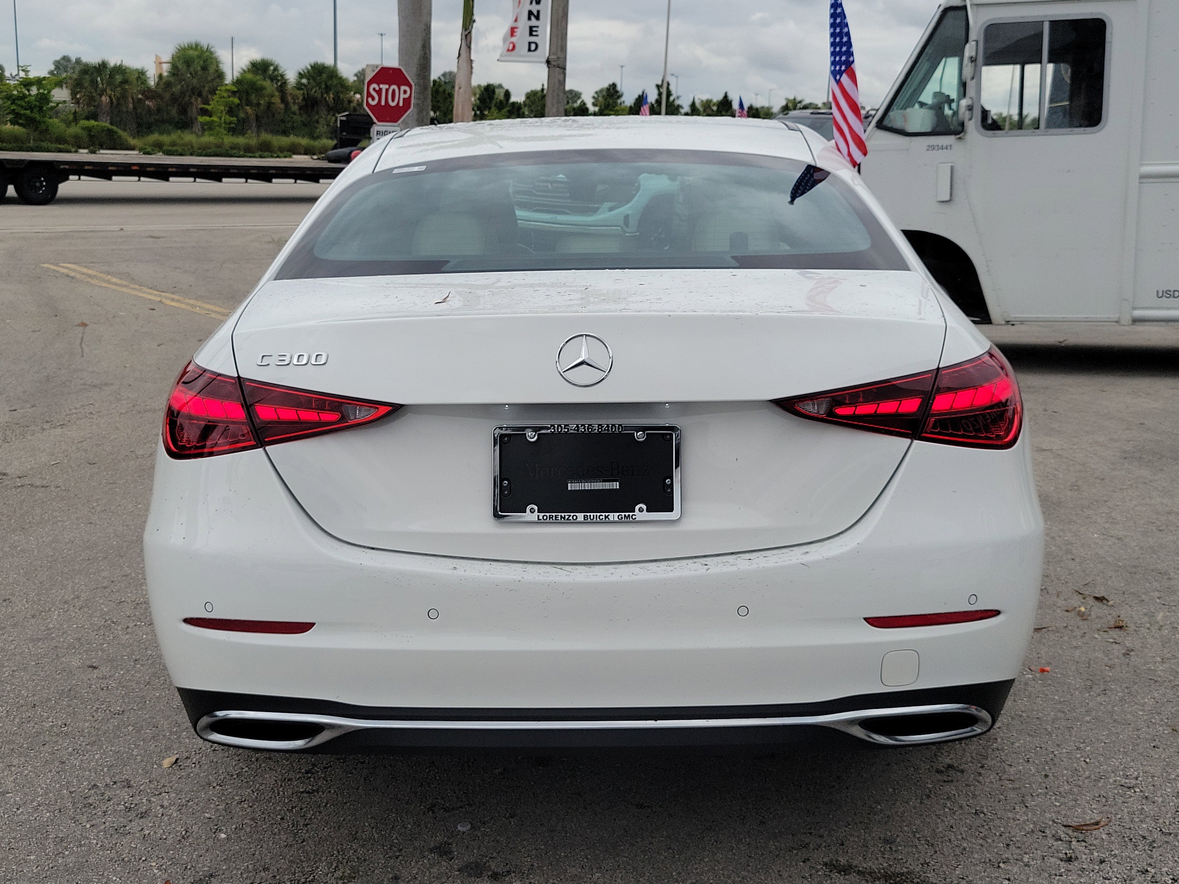 Used 2025 Mercedes-Benz C 300 Sedan image 6