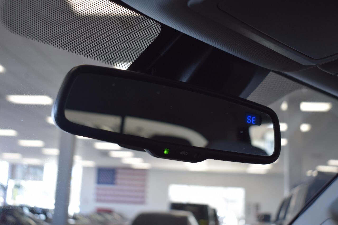 Used 2020 Toyota Tacoma SR5 image 47