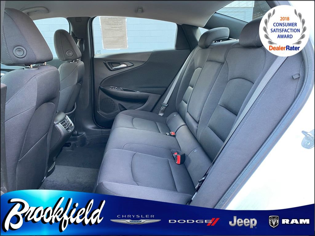 Used 2025 Chevrolet Malibu LT image 17