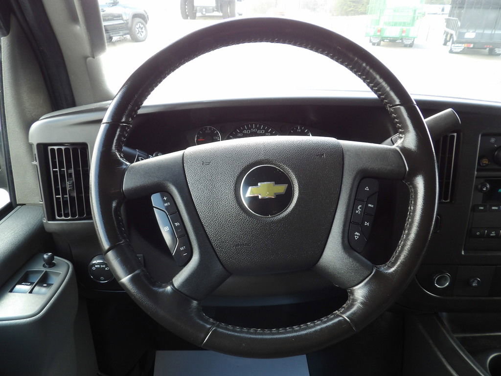 Used 2022 Chevrolet Express 2500 Extended w/ Driver Convenience Package image 20