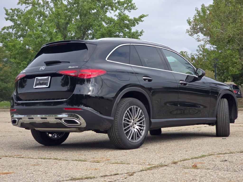 New 2027 Mercedes-Benz GLC 300 4MATIC image 17