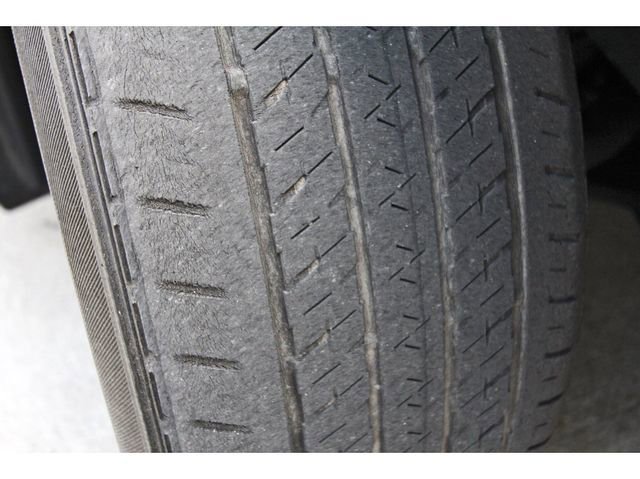 Used 2020 Toyota Camry LE image 29