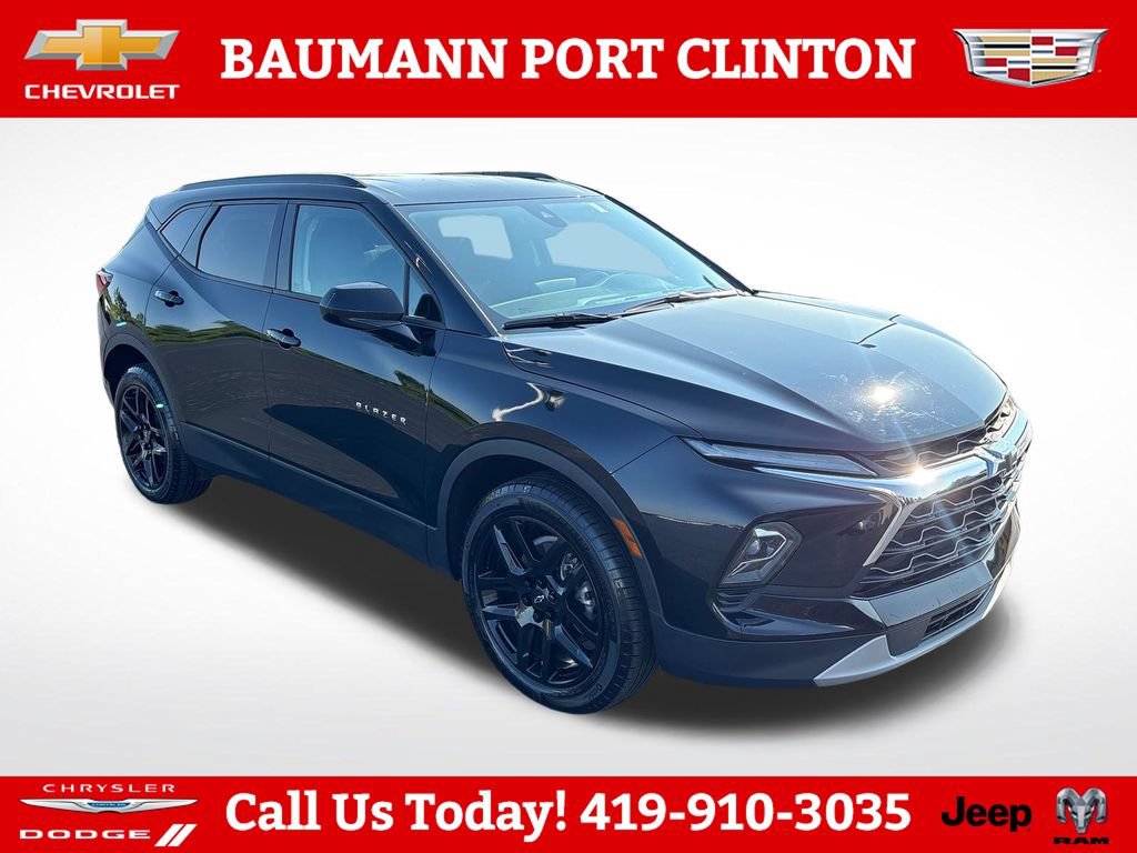 Used 2024 Chevrolet Blazer LT w/ Convenience Package FWD image 8