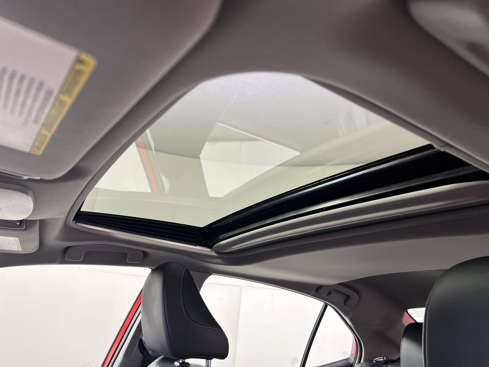 Used 2022 Toyota Camry SE w/ Cold Weather Package image 24