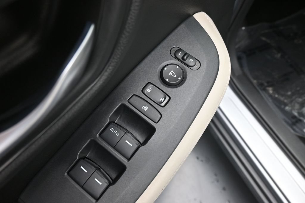 Certified 2023 Honda HR-V LX image 19