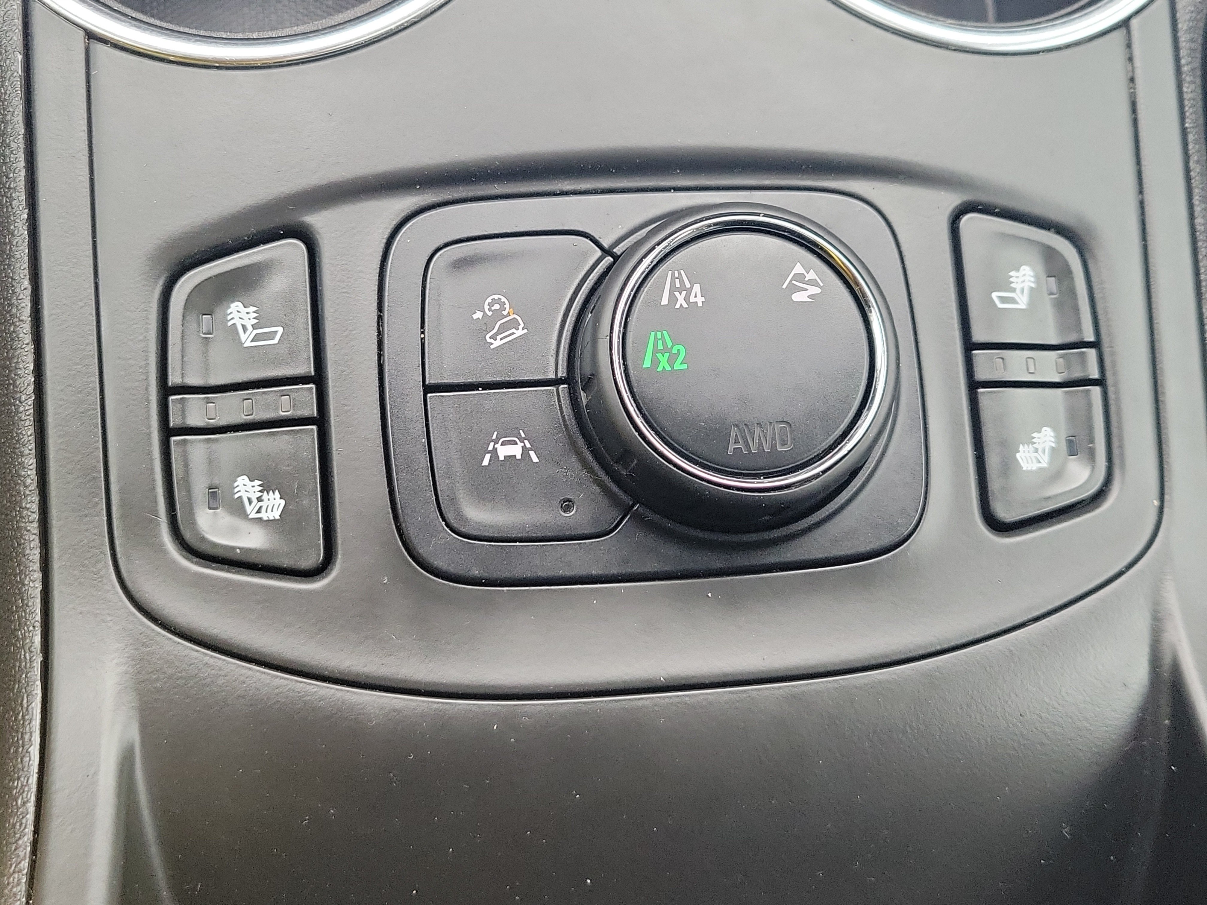 Used 2023 GMC Terrain SLT w/ Infotainment Package II AWD/4WD image 30