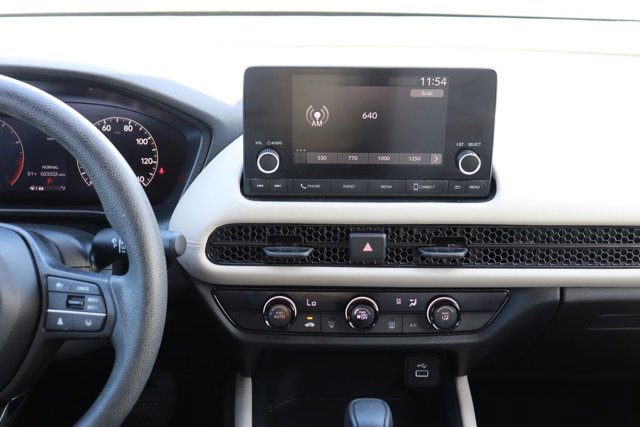 Used 2023 Honda HR-V LX image 15
