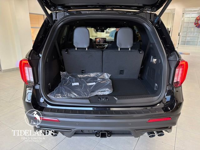 New 2026 Ford Explorer ST w/ Sun And Sound Package image 12