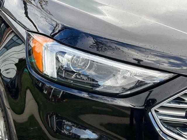 Used 2023 Ford Edge Titanium AWD/4WD image 8