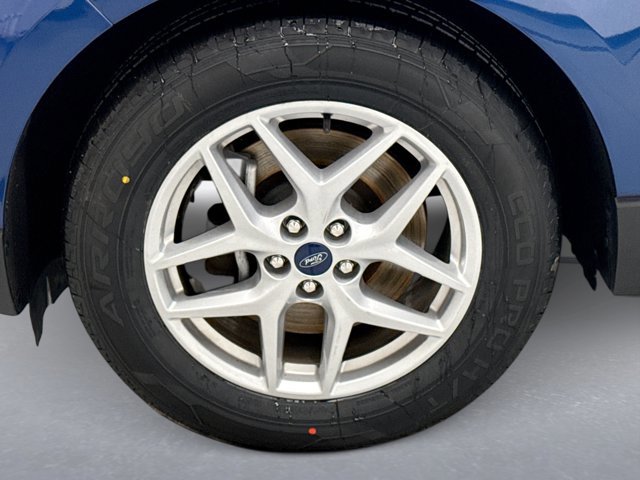 Used 2021 Ford Edge SE image 21