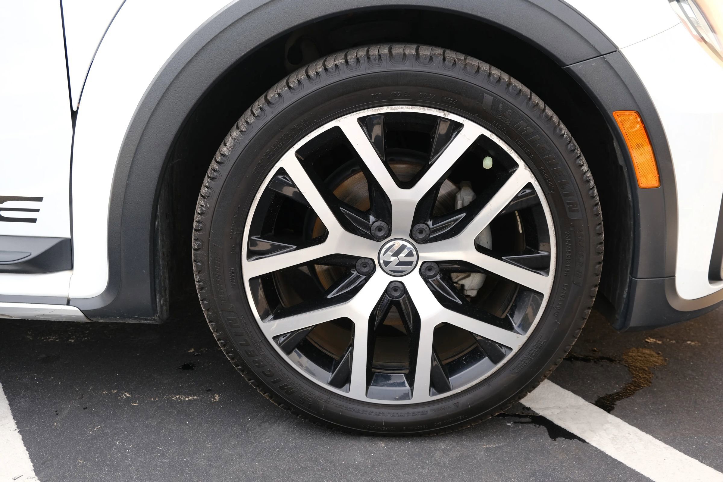 Used 2016 Volkswagen Beetle 1.8T Dune w/ Dune Technology Package image 19