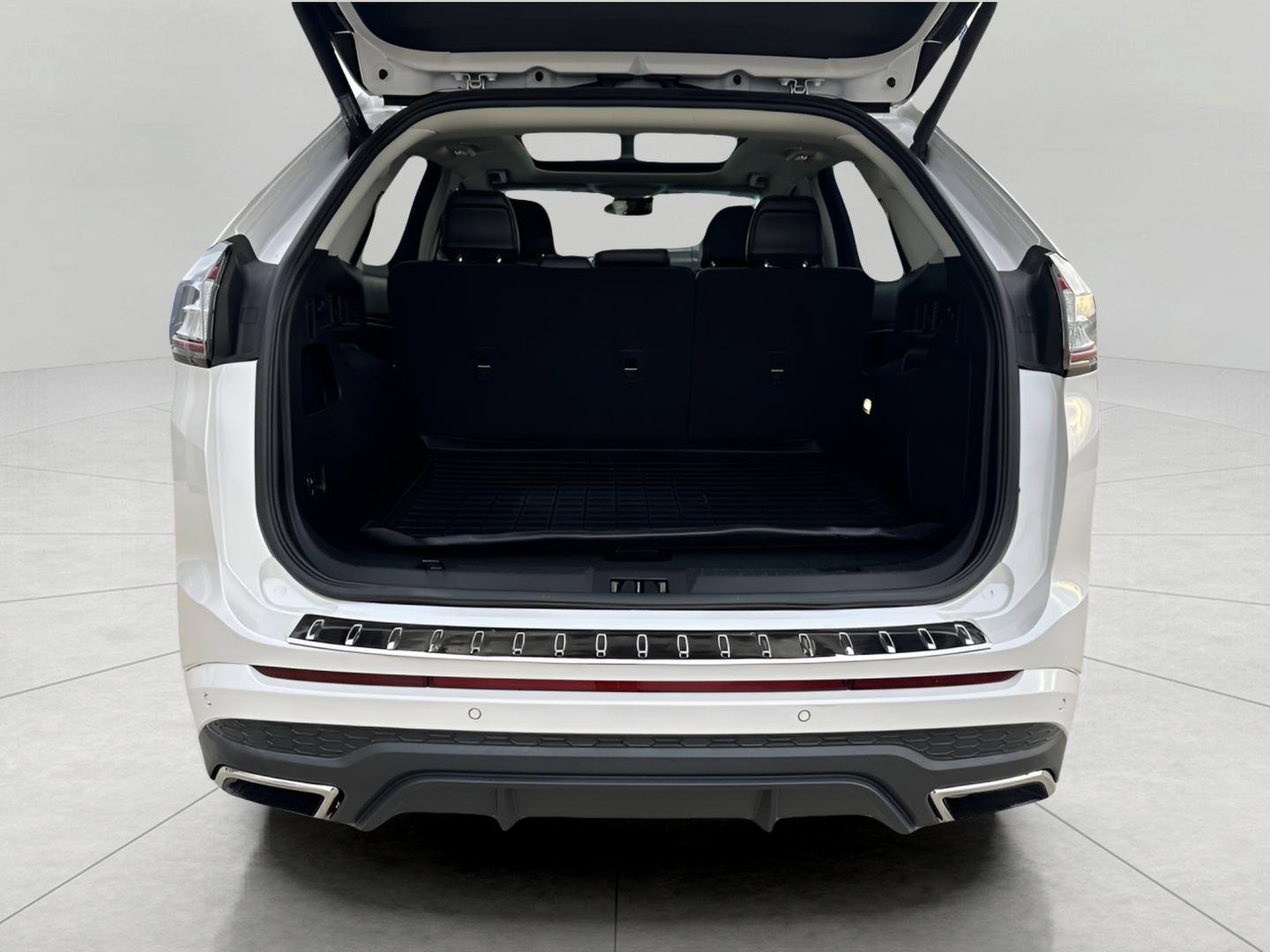 Used 2017 Ford Edge Sport w/ Equipment Group 401A image 29