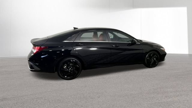 New 2026 Hyundai Elantra SEL Sport Premium FWD image 8