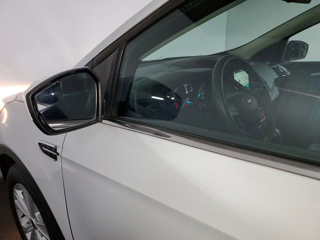 Used 2019 Ford Escape SE image 29