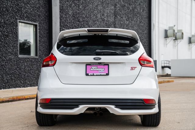 Used 2016 Ford Focus ST image 17