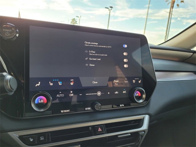 Used 2024 Lexus RX 350h image 11