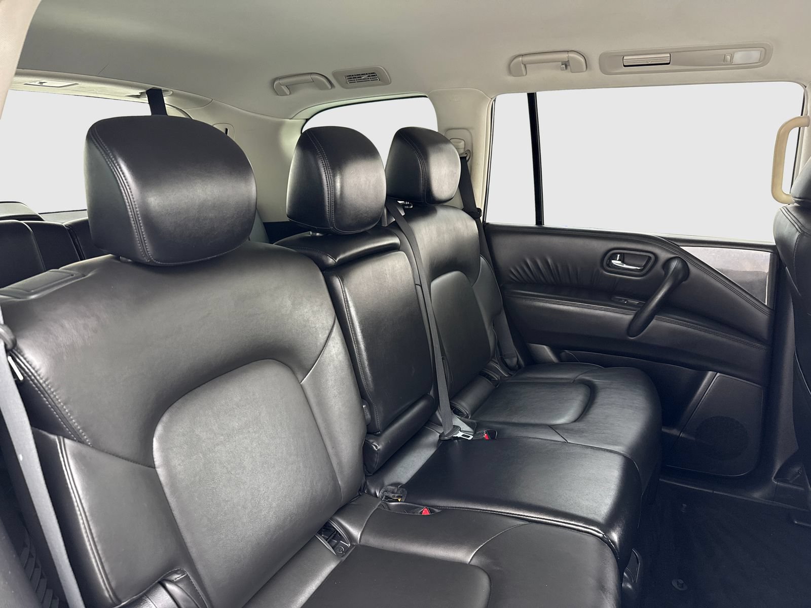 Used 2021 Nissan Armada SV RWD image 45
