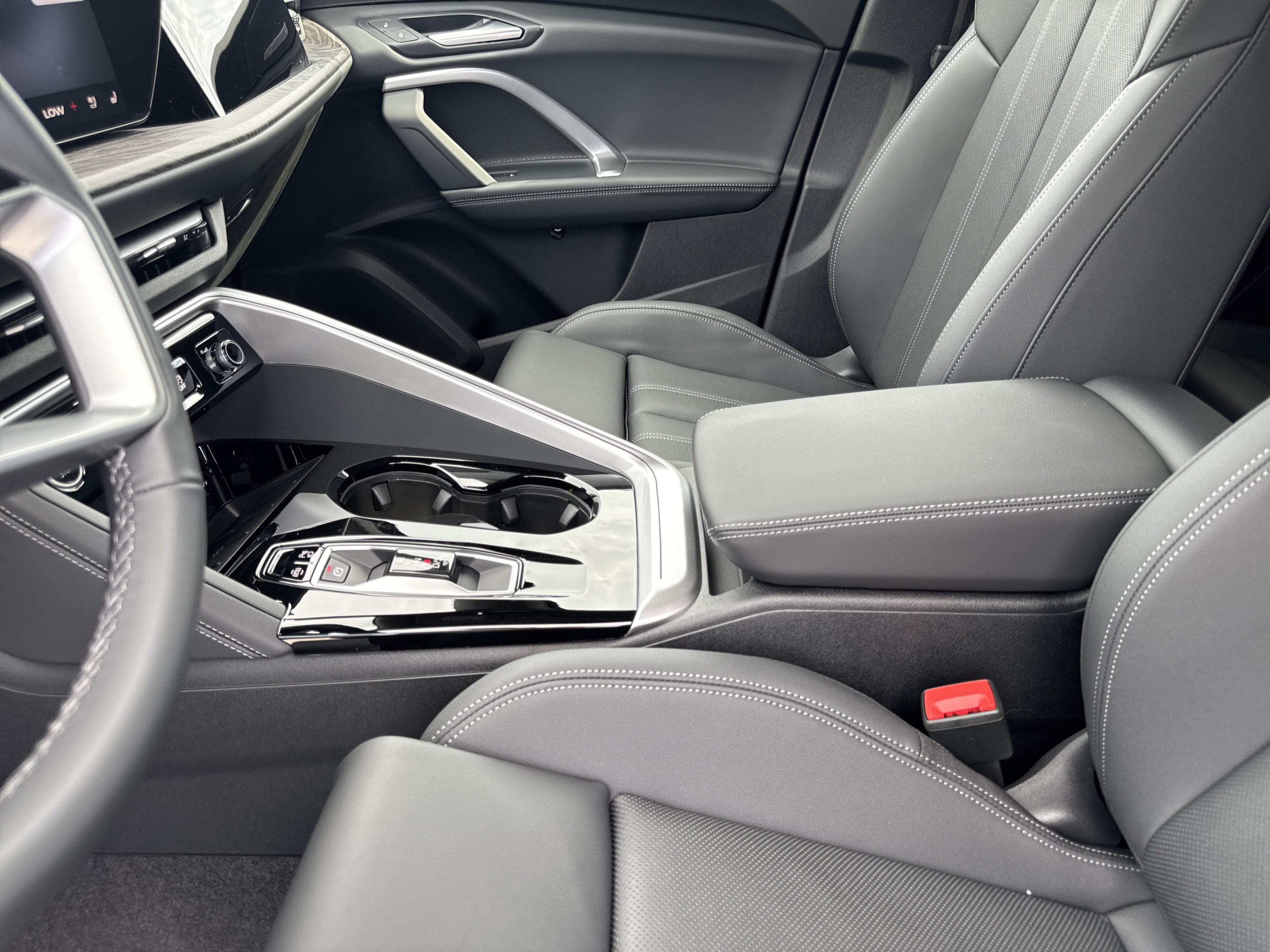 New 2026 Audi Q5 Premium Plus AWD/4WD image 24