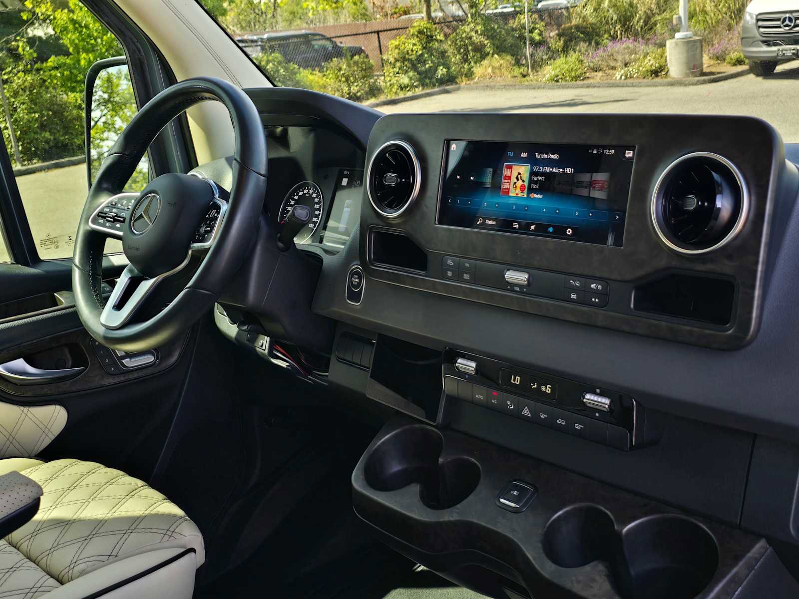 Used 2019 Mercedes-Benz Sprinter 170 image 10