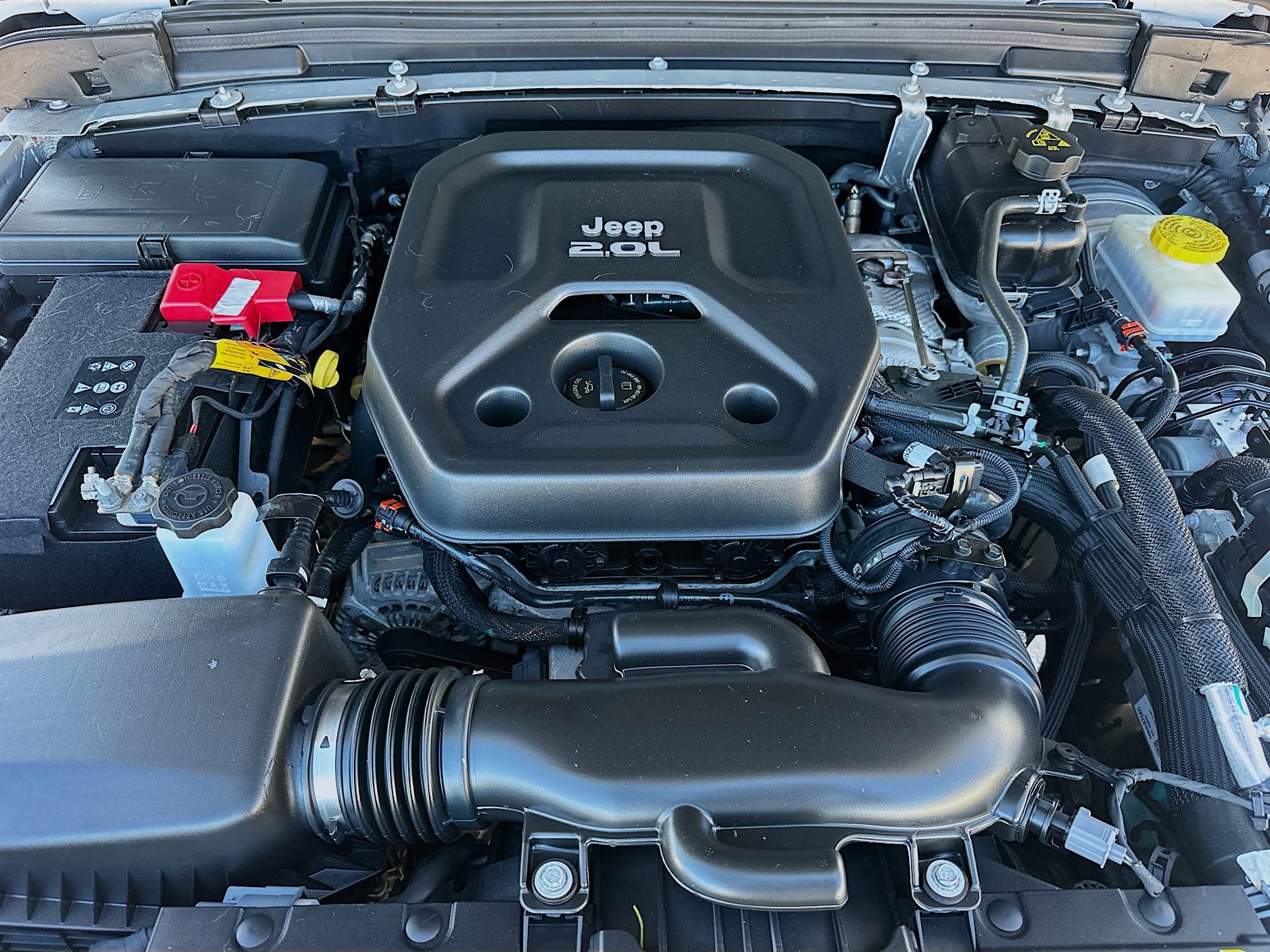 Used 2022 Jeep Wrangler Unlimited Sahara image 33