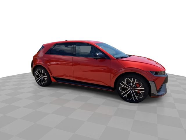 Used 2025 Hyundai Ioniq 5 N AWD/4WD image 3