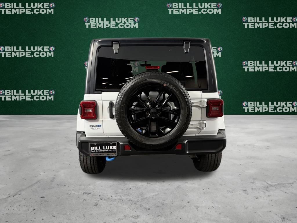 Used 2023 Jeep Wrangler Unlimited Sahara w/ Cold Weather Group image 6