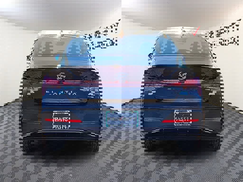 New 2026 Hyundai Elantra Sport image 5