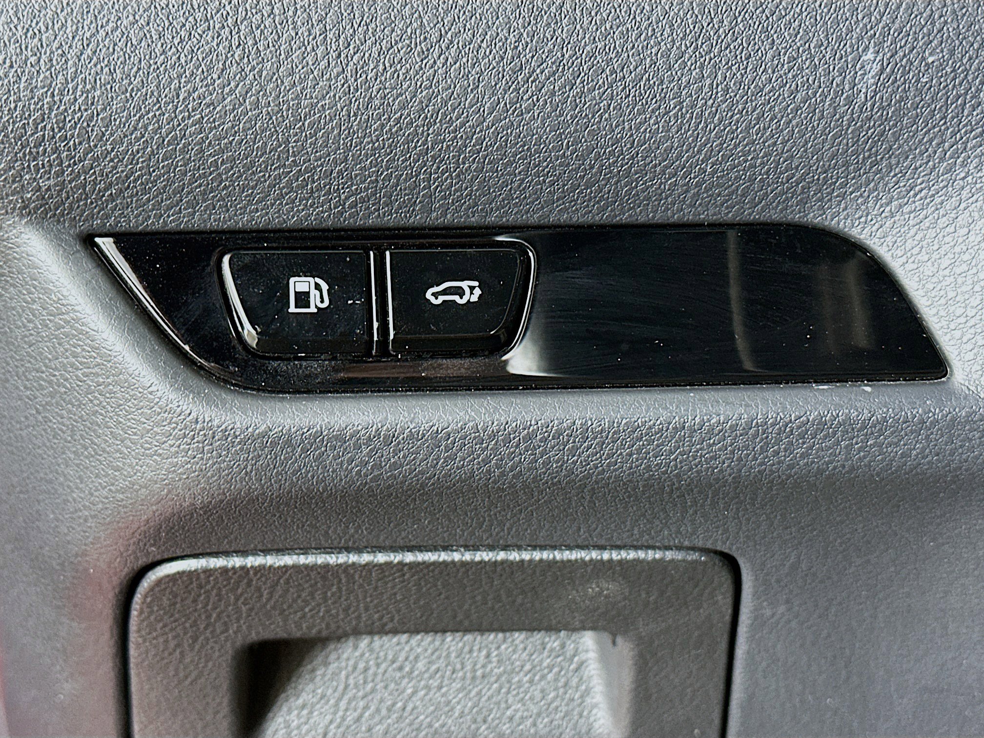 Used 2024 Lexus NX 250 FWD image 17