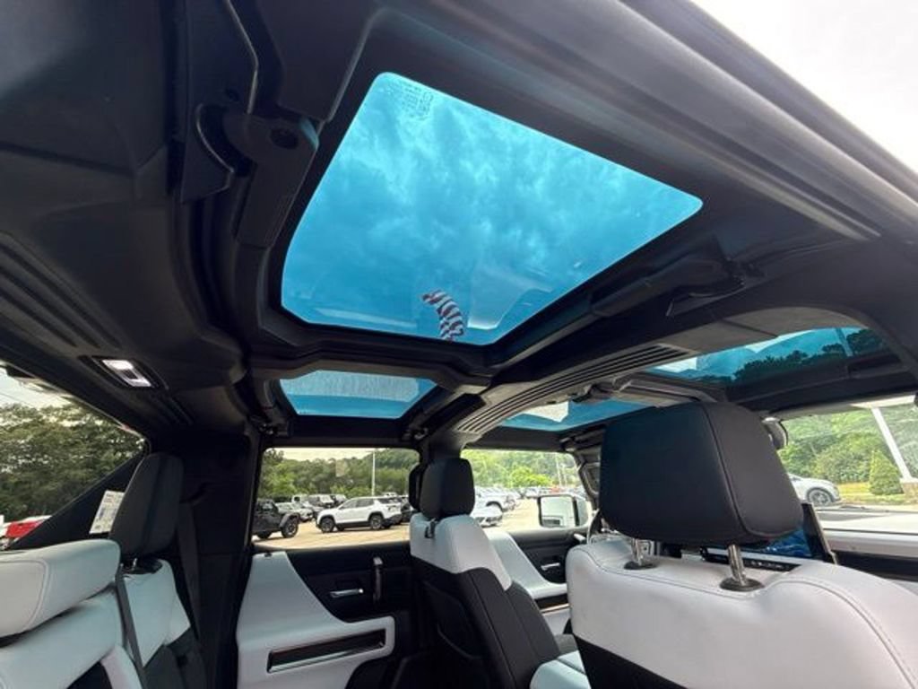 Used 2024 GMC Hummer EV 3X w/ LPO, Illumination Package AWD/4WD image 39