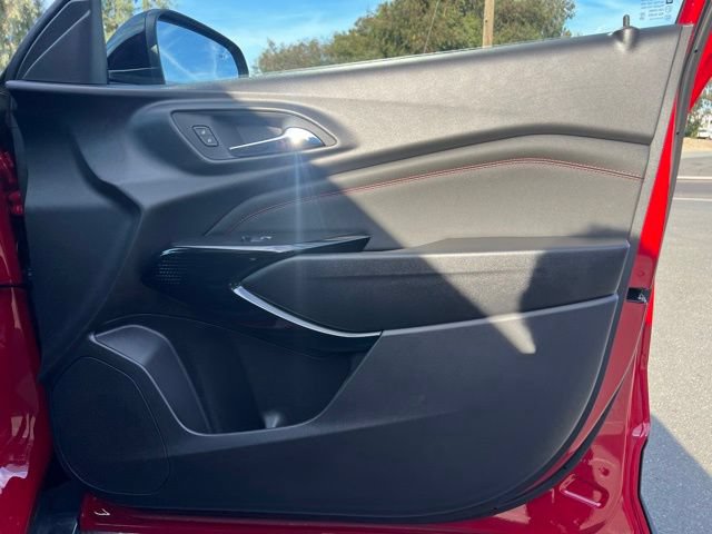 New 2026 Chevrolet Trax RS w/ Sunroof Package FWD image 29