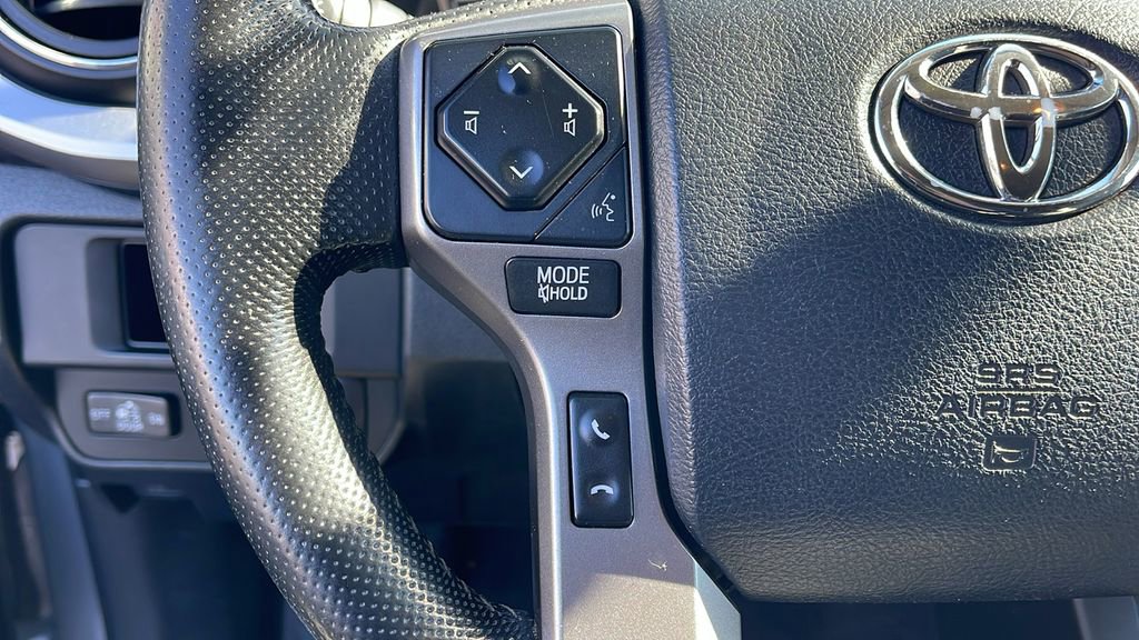 Used 2016 Toyota Tacoma SR5 image 26