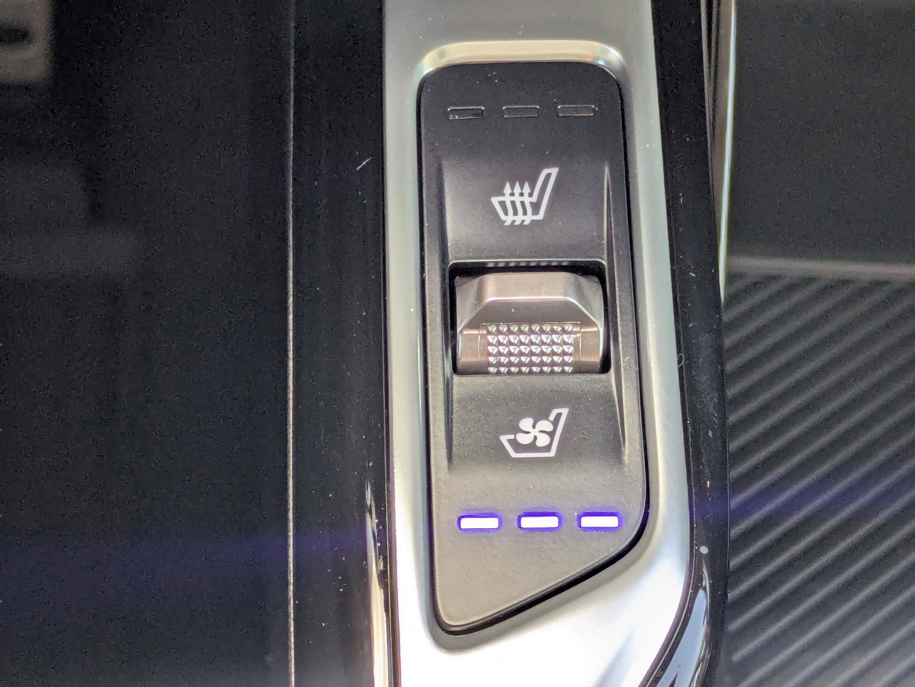 New 2026 Kia Sorento SX image 24