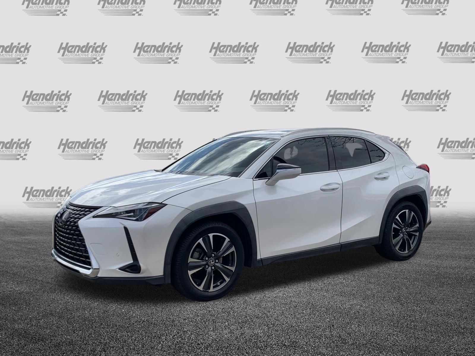 Used 2020 Lexus UX 200 w/ Premium Package image 5