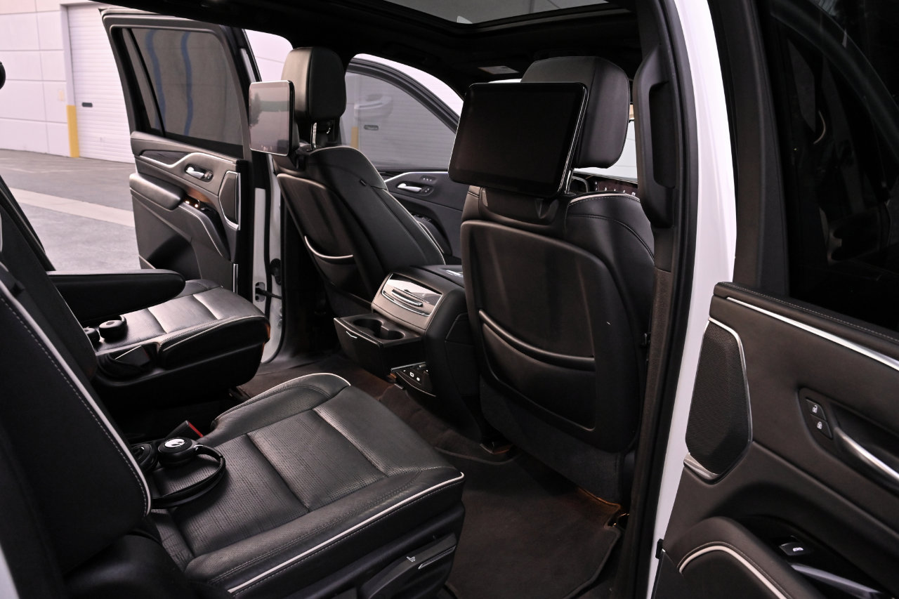 Used 2021 Cadillac Escalade ESV Sport w/ Driver Assist Tech Package image 12